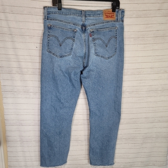 LEVI'S WEDGIE STRAIGHT FRAYED HEM BUTTON FRONT JEANS, SZ 32 - Picture 7 of 16